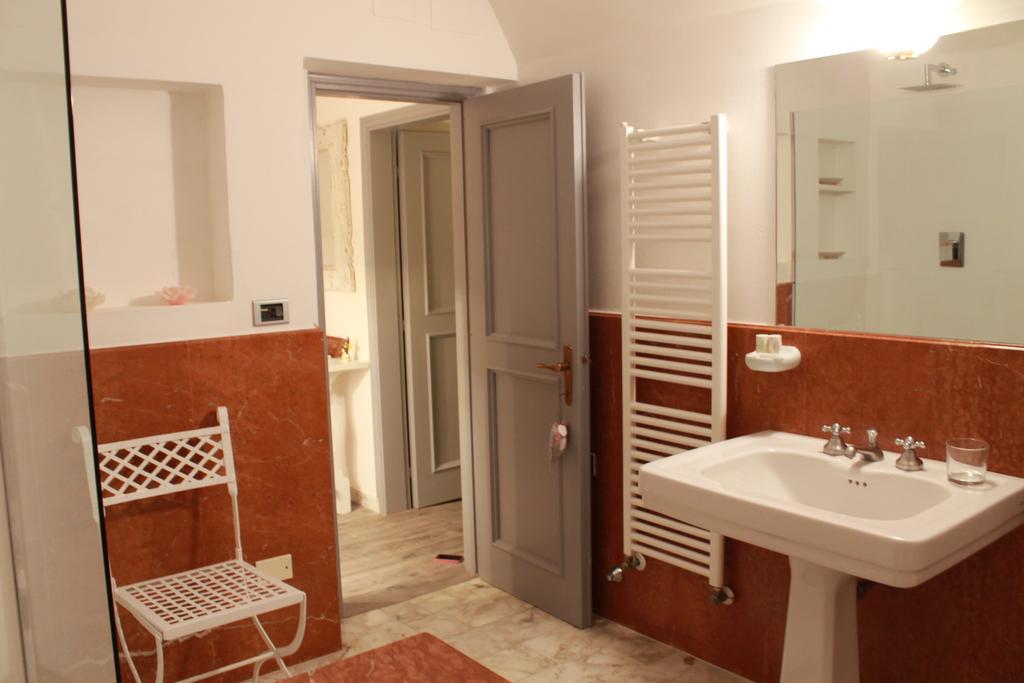 B&B Emily'S Rooms ฟลอเรนซ์ ห้อง รูปภาพ