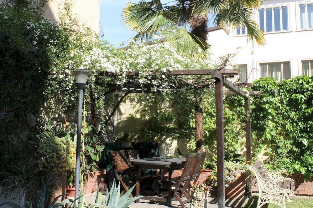B&B Emily'S Rooms ฟลอเรนซ์ ภายนอก รูปภาพ