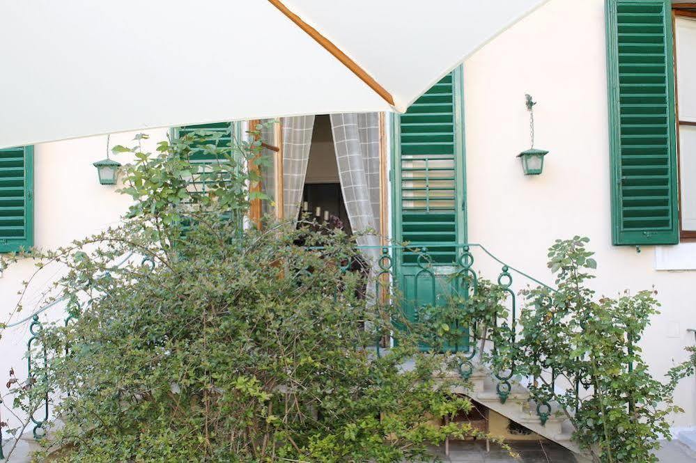 B&B Emily'S Rooms ฟลอเรนซ์ ภายนอก รูปภาพ